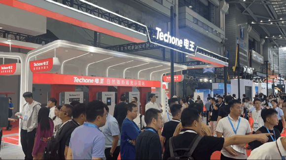 CPTE大秀电王自然散热超充满载期待而来