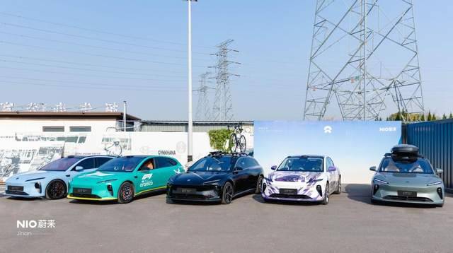 全系试驾盛宴｜十年风华的极致演绎与未来之跃(图2)