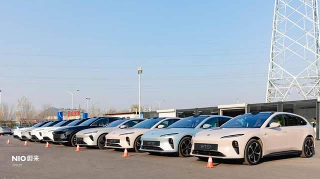 全系试驾盛宴｜十年风华的极致演绎与未来之跃(图9)