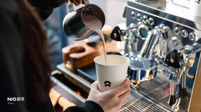 全系试驾盛宴｜十年风华的极致演绎与未来之跃(图7)