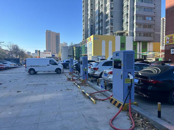 凯发国际首页：加快布局到2025年潍坊各类公共充电基础设施达13400台