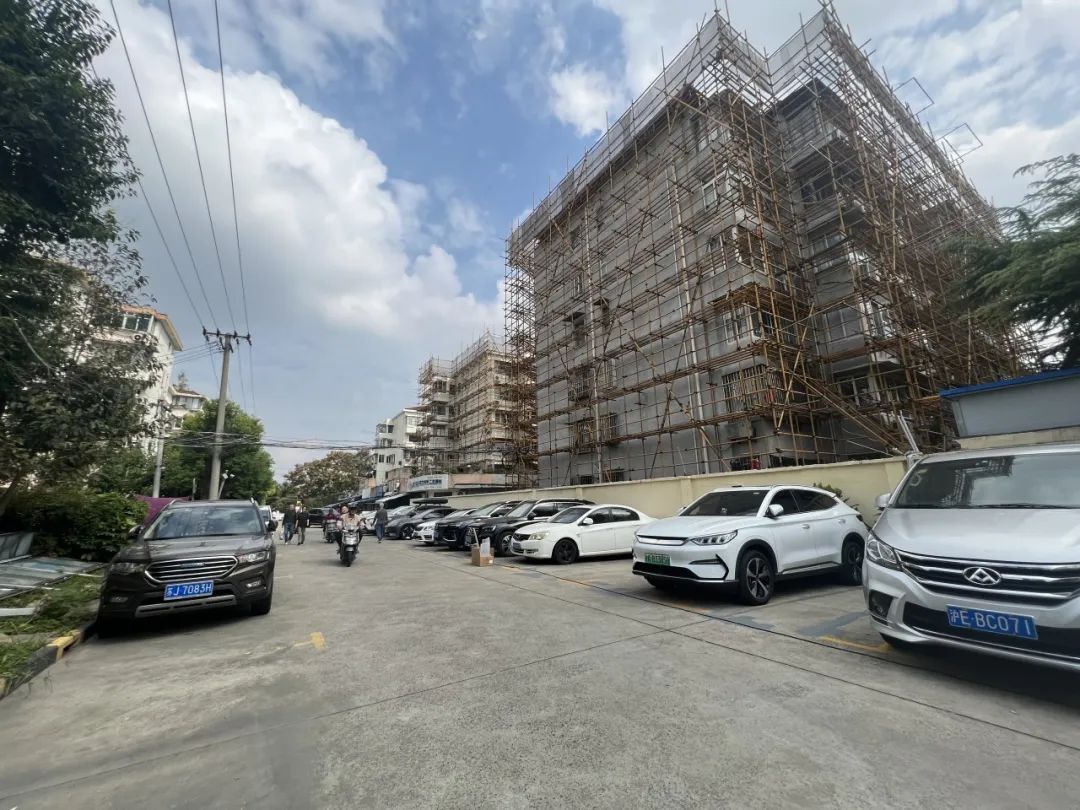 全市首个！杨浦这个老旧小区实现新能源汽车充电桩全覆盖(图5)