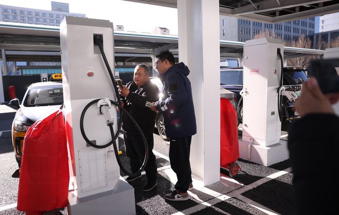 K8·凯发：集多项充电技术于一体国网北京电力在京建成首座智慧绿色超充港(图2)