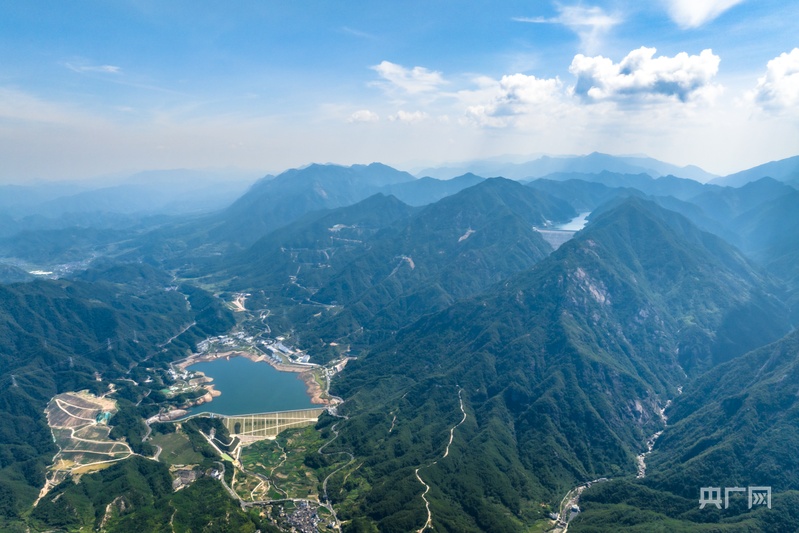 高质量发展看中国丨皖南山区里的“超级充电宝”(图1)