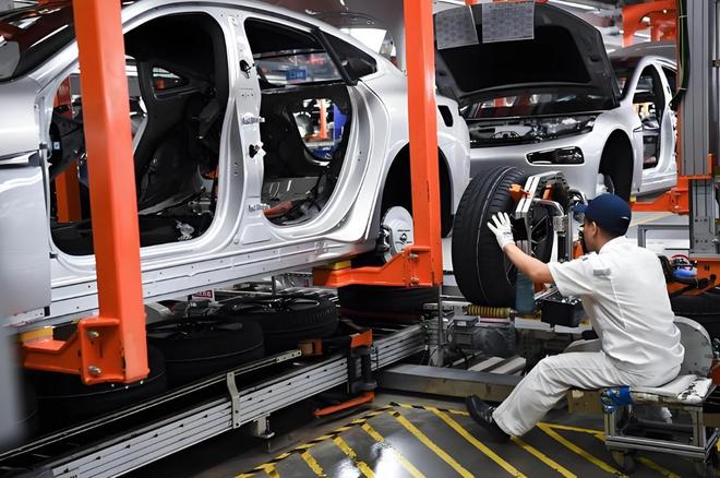 我国押错宝了？全球车企纷纷放弃新能源车为何中国还要大力发展(图5)