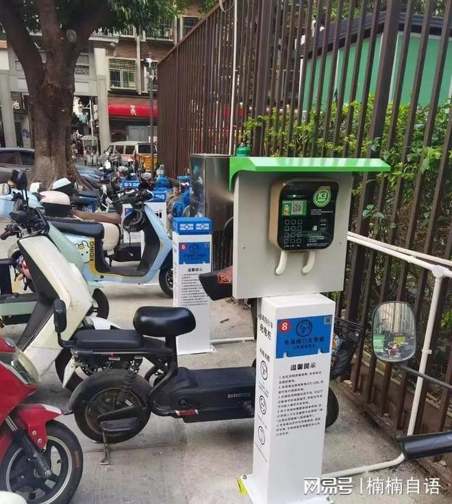 各大小区充电桩黑幕曝光！仅靠虚电赚40%利润别再被欺骗了(图2)