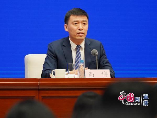 交通运输部：截至2025年底全国高速公路服务区已建成电动汽车