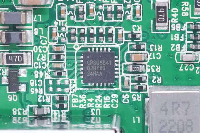 小芯片大能量易冲半导体高效电源芯片历年拆解案例汇总(图2)