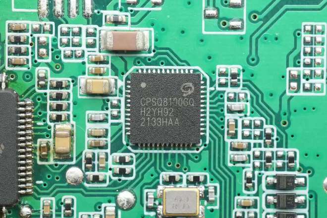 小芯片大能量易冲半导体高效电源芯片历年拆解案例汇总