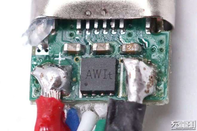 小芯片大能量易冲半导体高效电源芯片历年拆解案例汇总(图15)