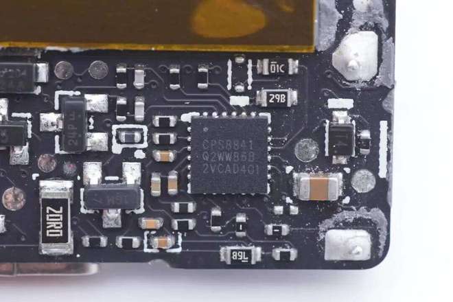 小芯片大能量易冲半导体高效电源芯片历年拆解案例汇总(图12)